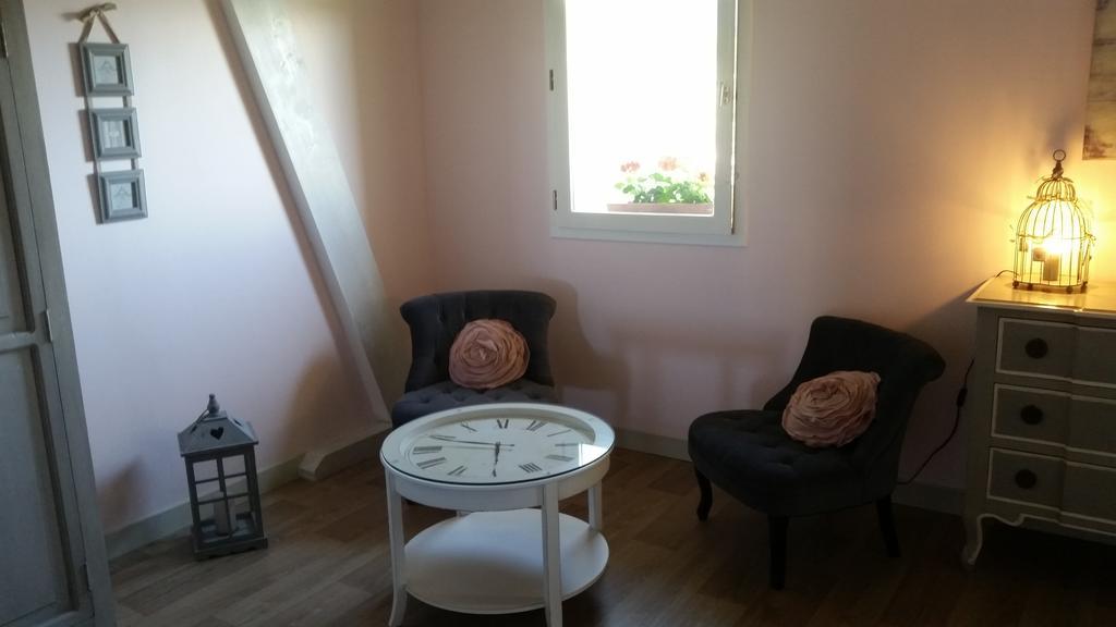 La Maison Sur Les Nuages Hotel Saint-Christophe  Стая снимка